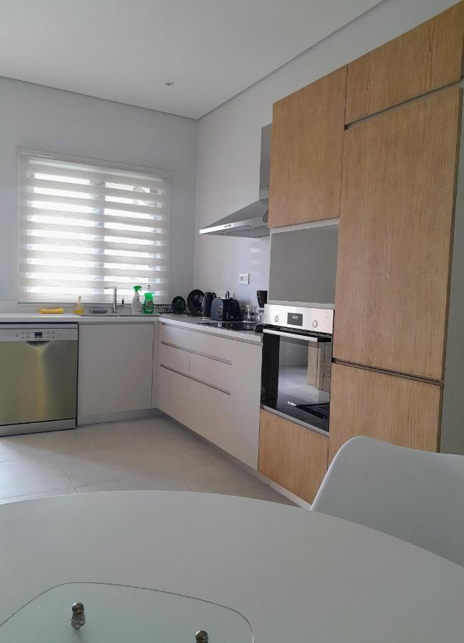 Appt Neuf De 2Ch Ds Residence Avec Piscine, Route Cotiere Grand-Baie Kültér fotó